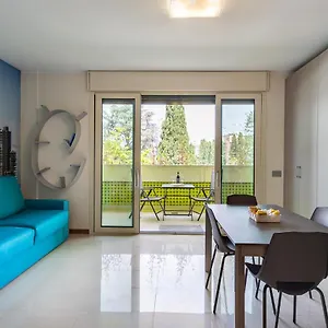 https://appartamento-maciachini-zona-isola.italymilanhotels.net