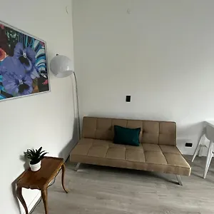 https://fidias-house-bilocale-con-bagno.italymilanhotels.net